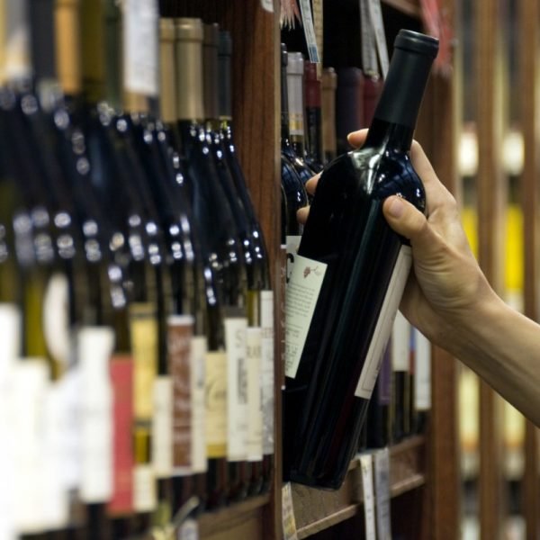 6 claves para comprar vino sin gastar una fortuna